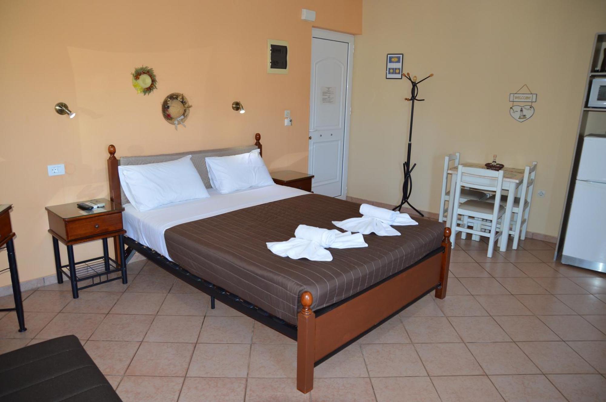 Melia Studios Kato Daratso Luaran gambar