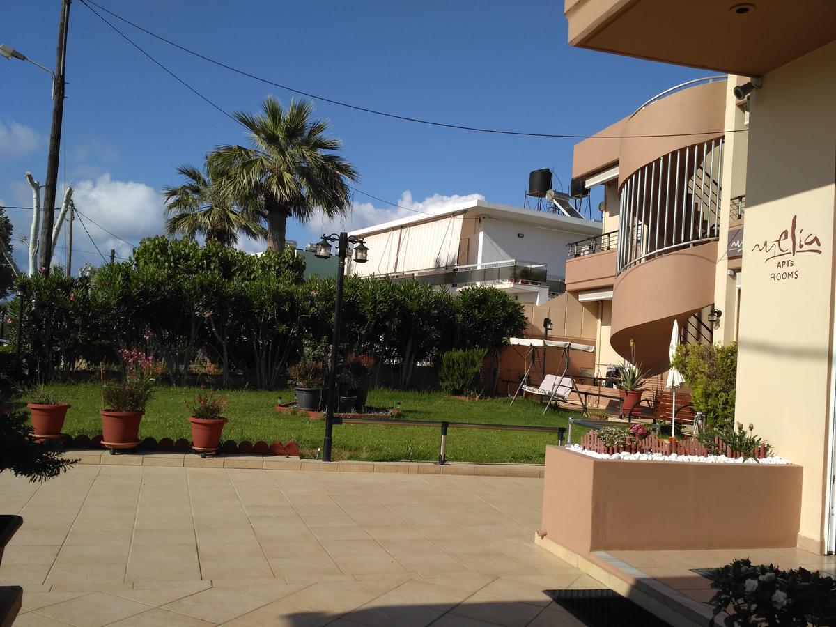 Melia Studios Kato Daratso Luaran gambar